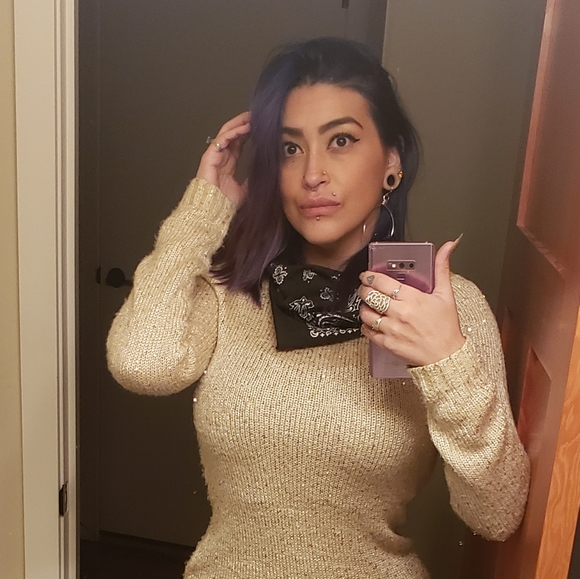 Meet your Posher, Rosa - Picture 9 of 16